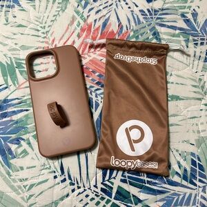 Saddle brown loopy iPhone 14 Pro Max case